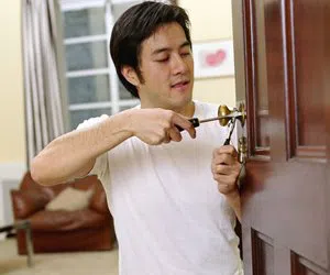 General Locksmith Store Chevy Chase, MD 301-804-9440 - changing-locks